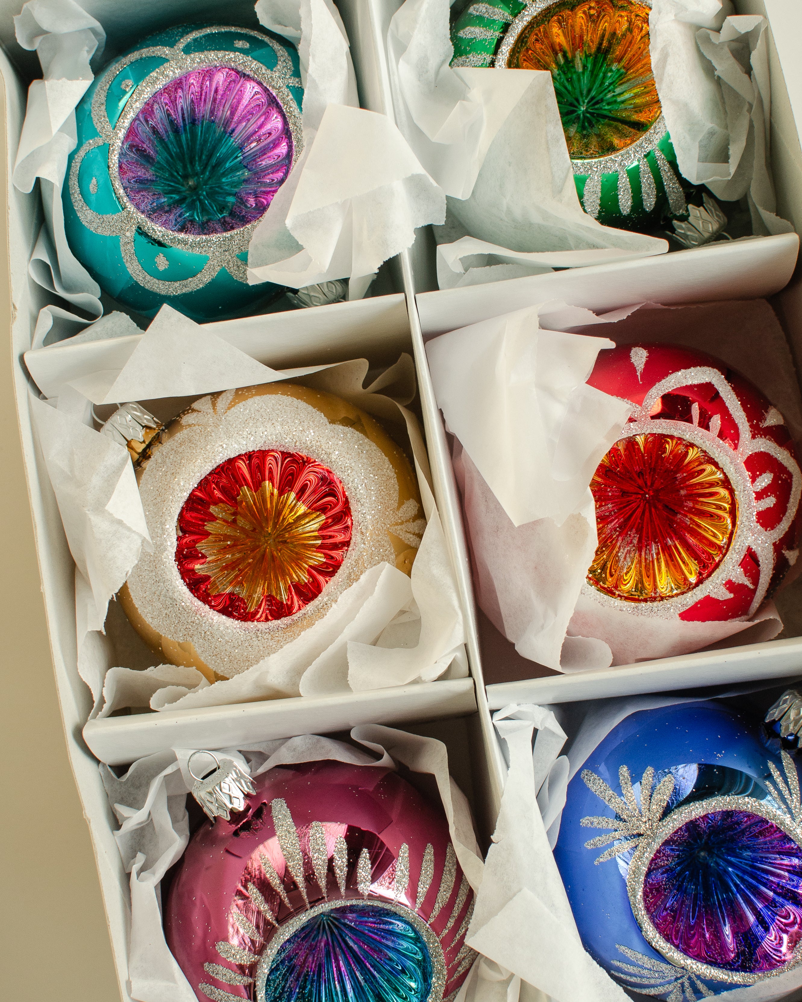 Christmas Ball Rosette Medium Set of 6