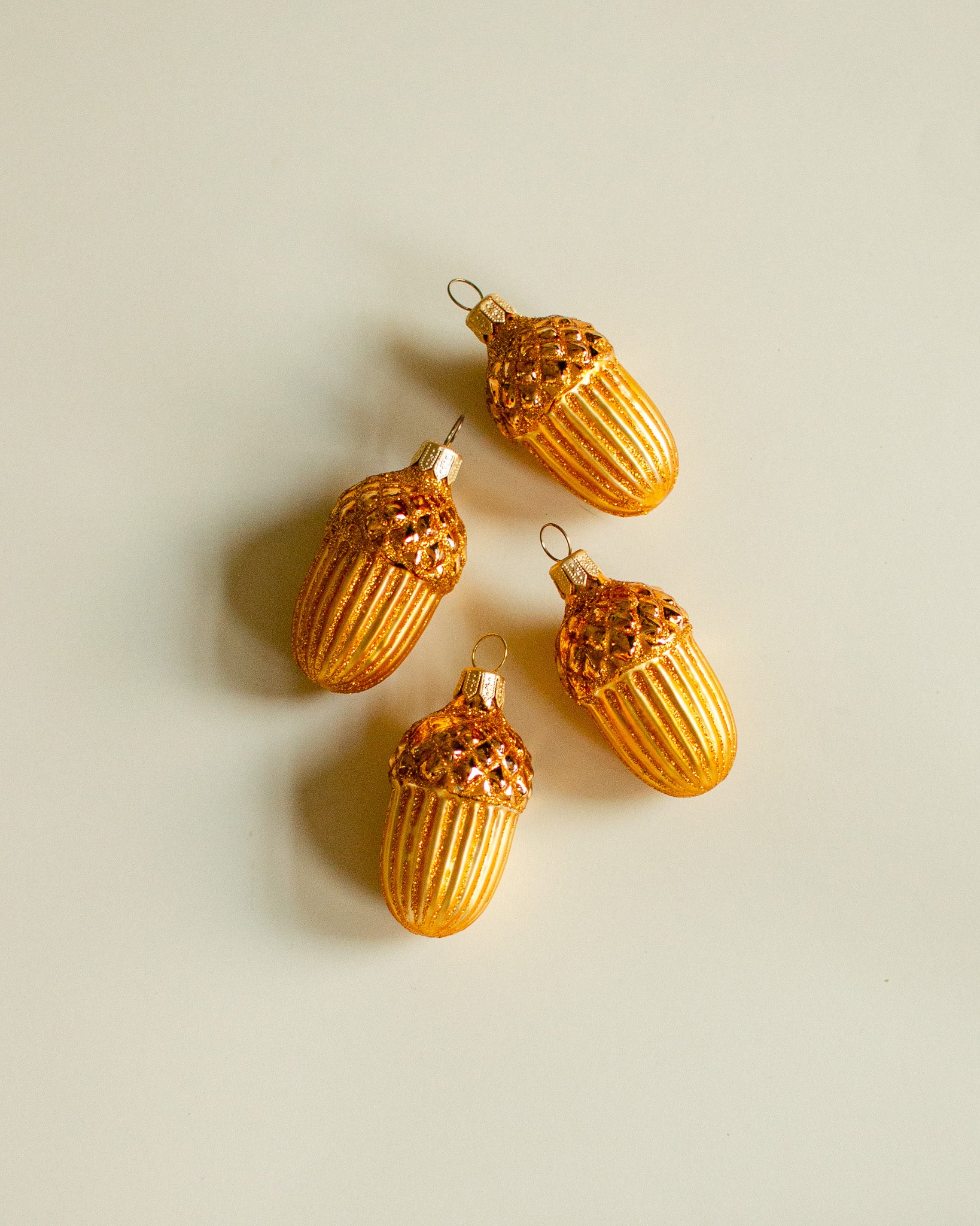 Acorn Ornament set of 4