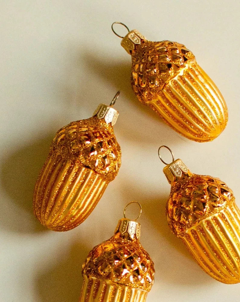 Acorn Ornament Small