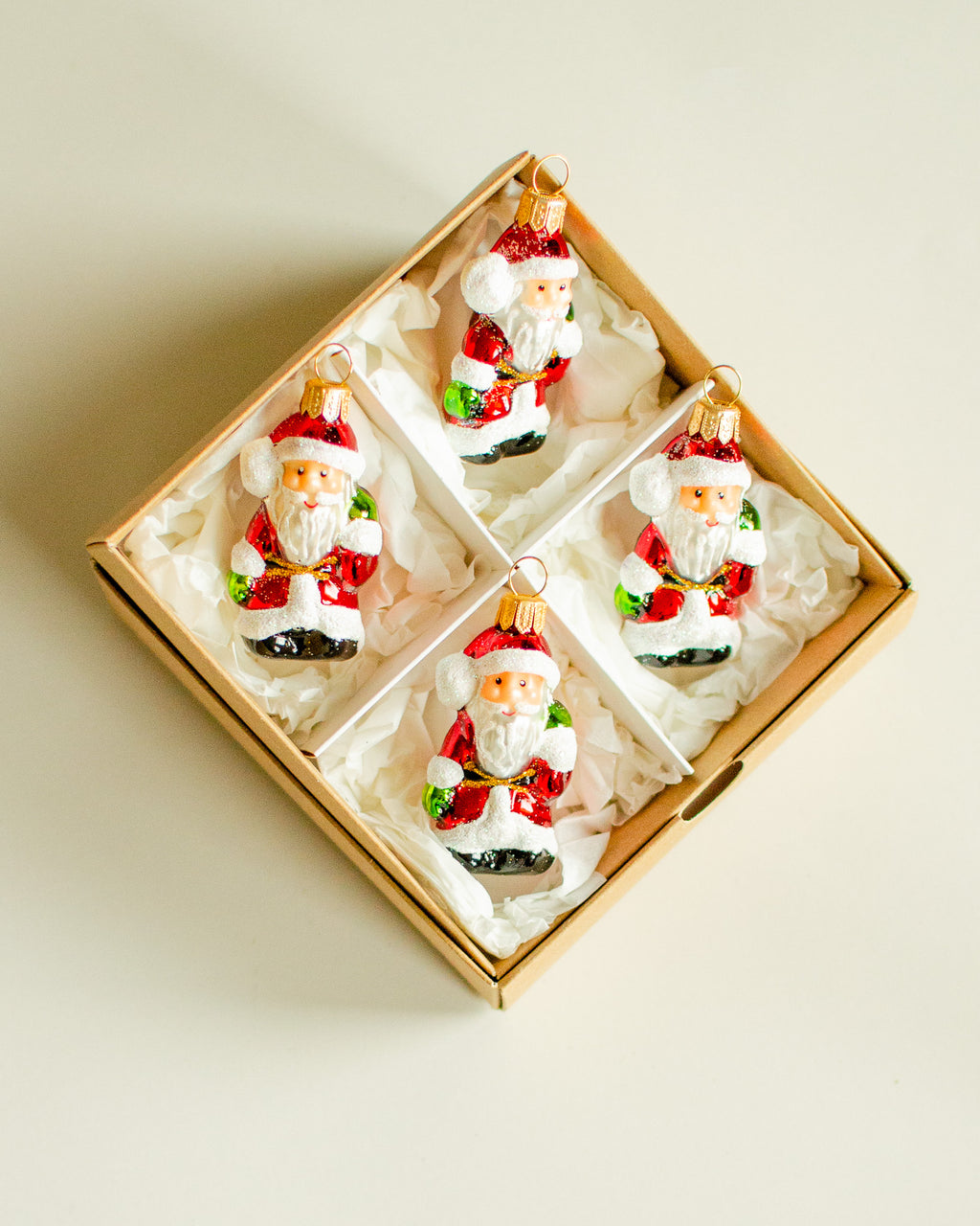 Santa with Gifts Ornament set of 4 - green