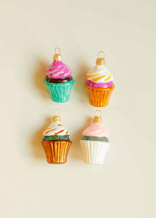 Cup Cake Ornaments set of 4