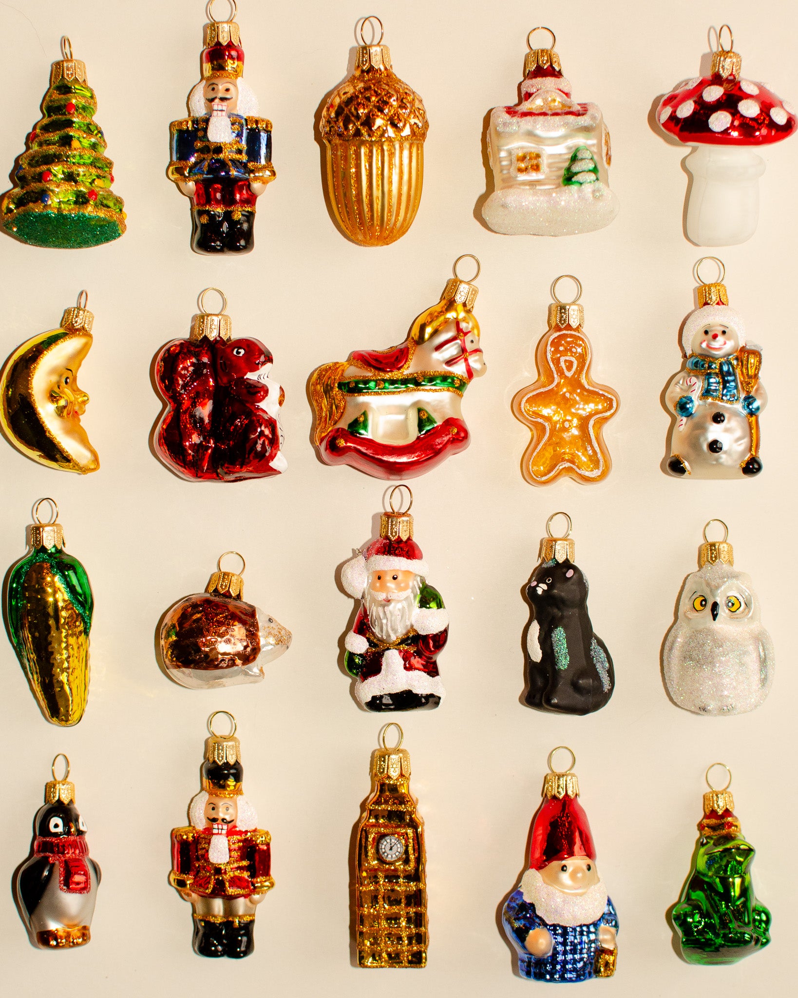 Boules Set of 20 Ornaments