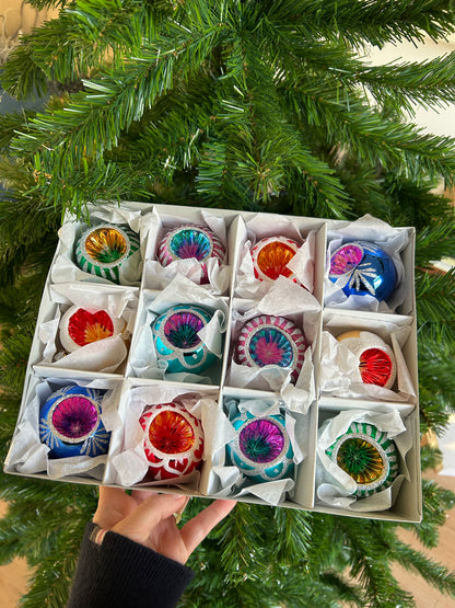 Christmas Bauble Rosette Ornament Small Set of 12