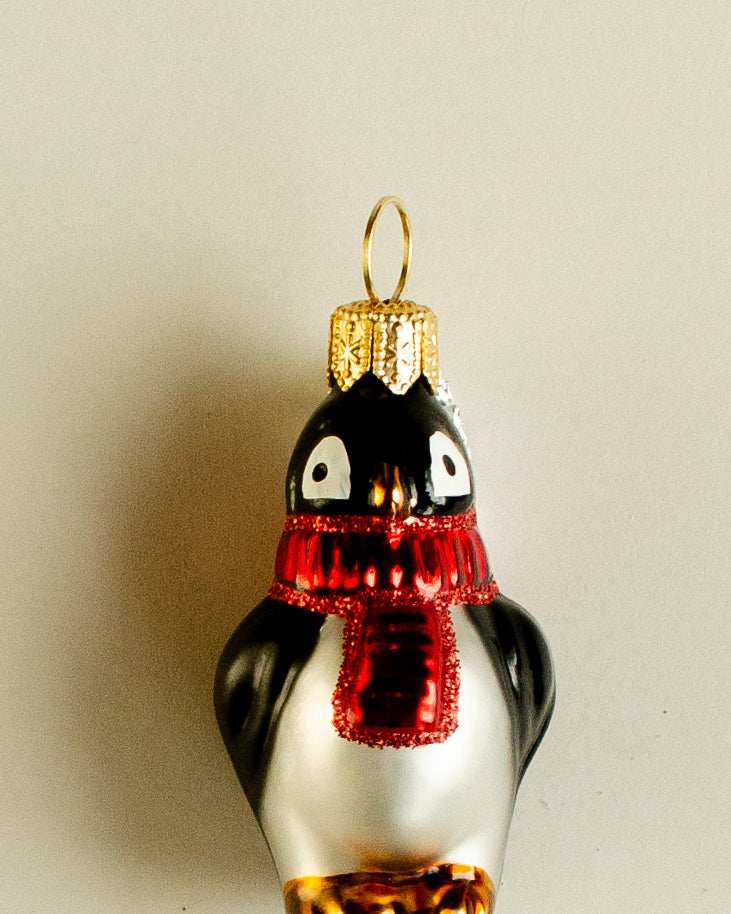 Pinguin with Scarf Ornament Set of 4