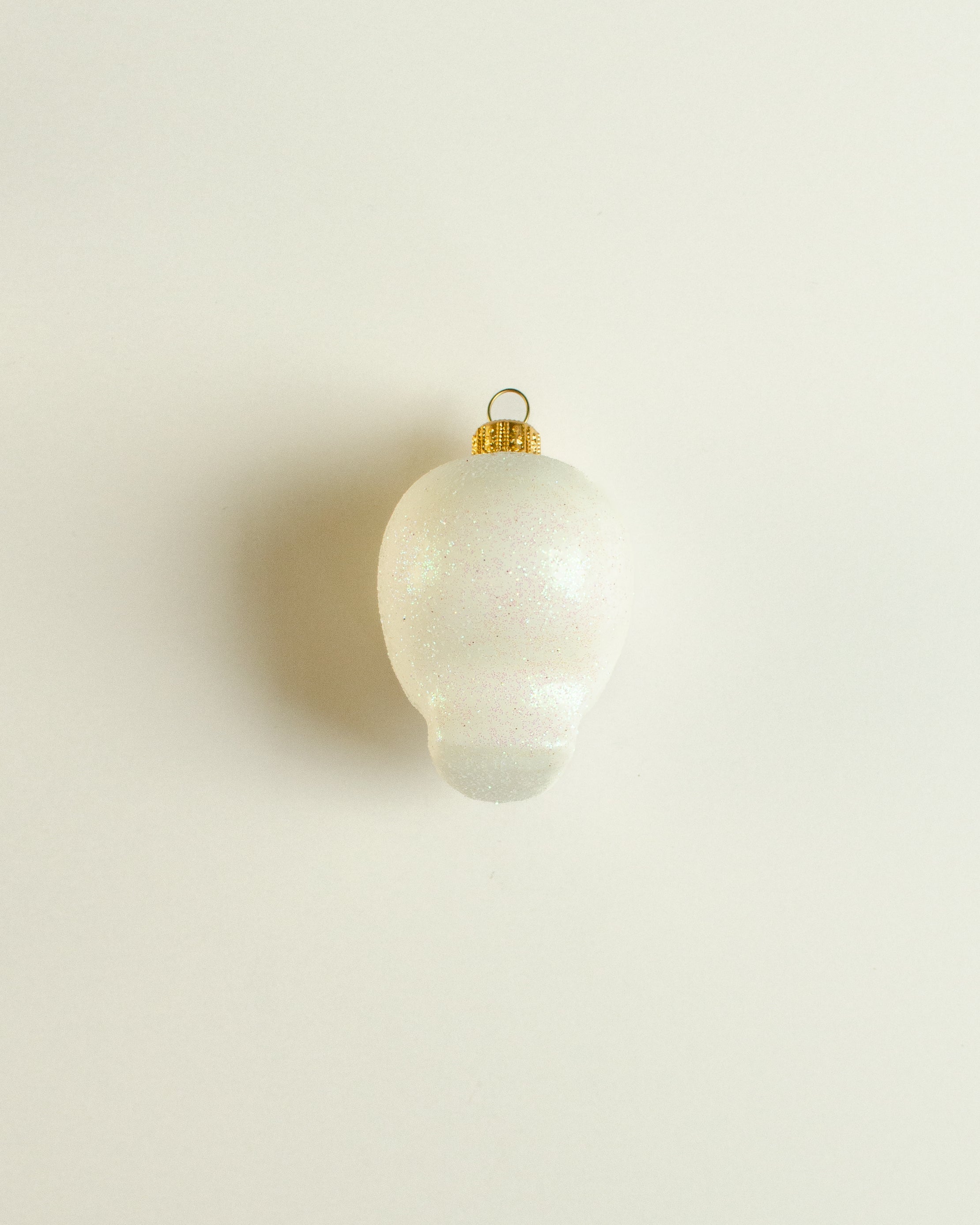 Día de los Muertos White Ornament Medium